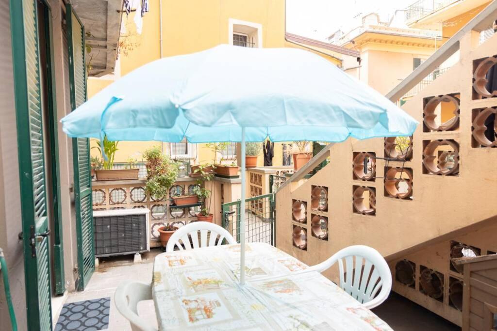 La Casa Di Nico. Appartamento Zona Centro Genua Exterior foto